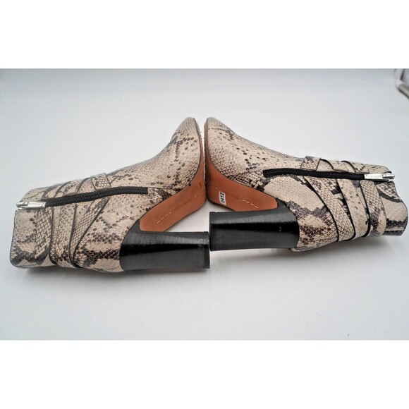Vince Camuto Sestina Snakeskin Embossed Ankle Booties Wrap Around Harness Sz 8 M - Picture 10 of 16